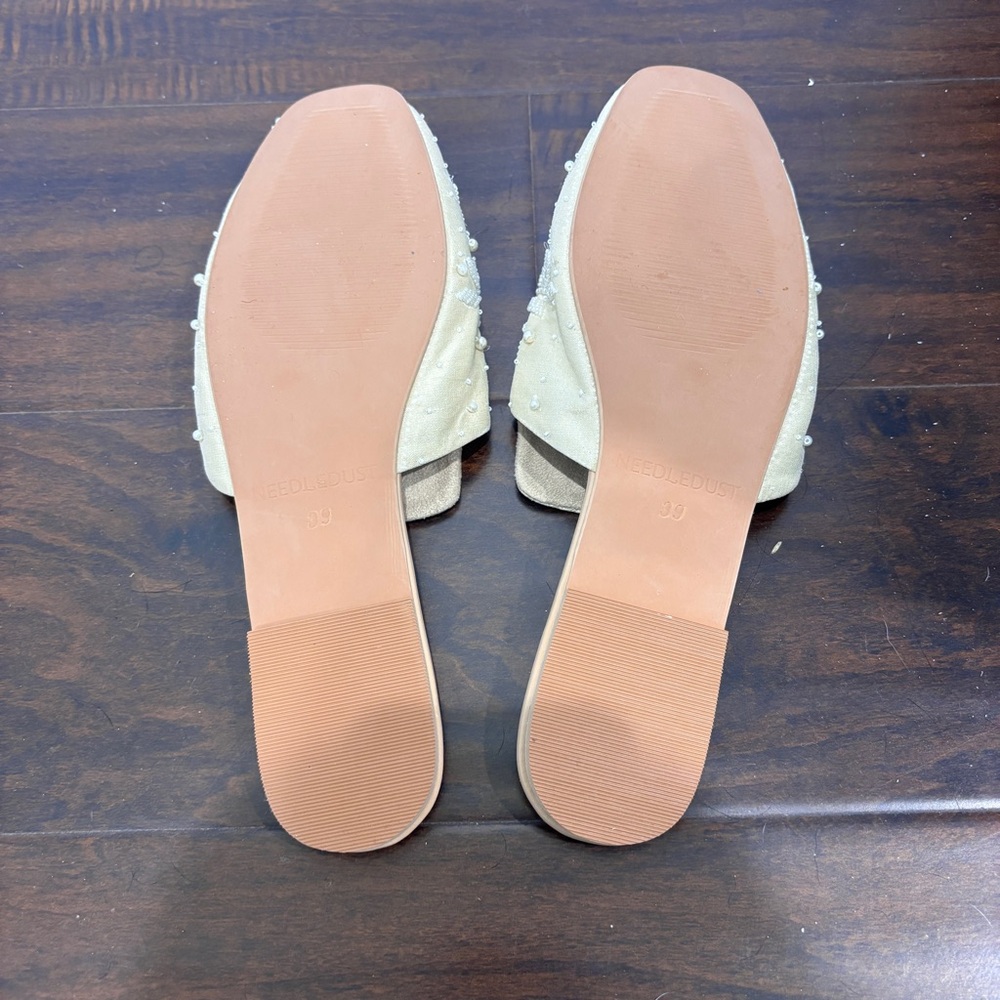 Needledust Cream Floral Beaded Flats - Picture 4 of 6